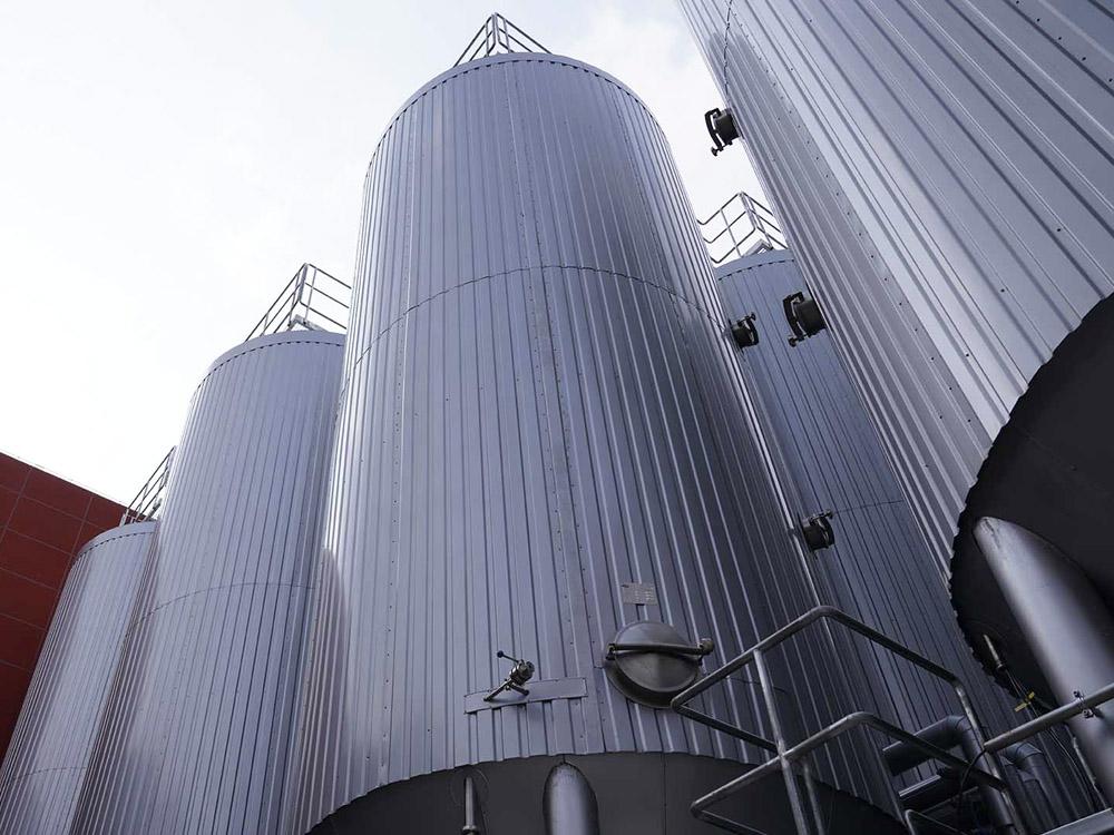 <b>30000L Double wall bright bee</b>